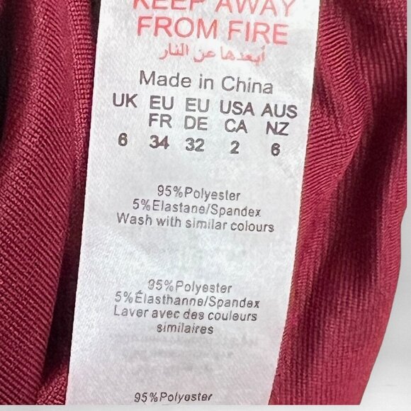 PrettyLittleThing Velvet Red Long Sleeve Dress - Picture 9 of 12